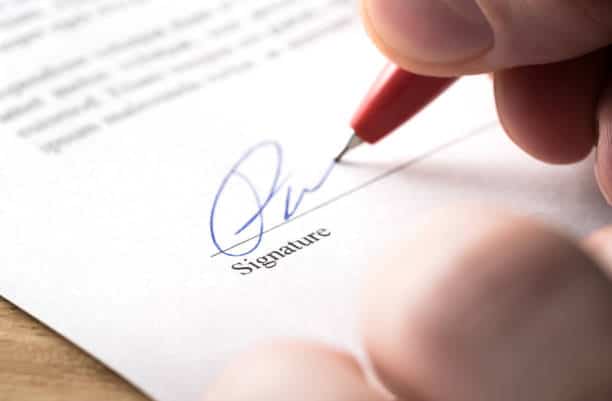 Clauses acte de vente : les essentielles 2026