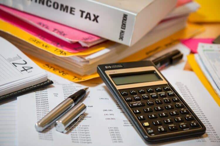 Plafonnement des niches fiscales : quels avantages entrent dans les 10 000 € ?