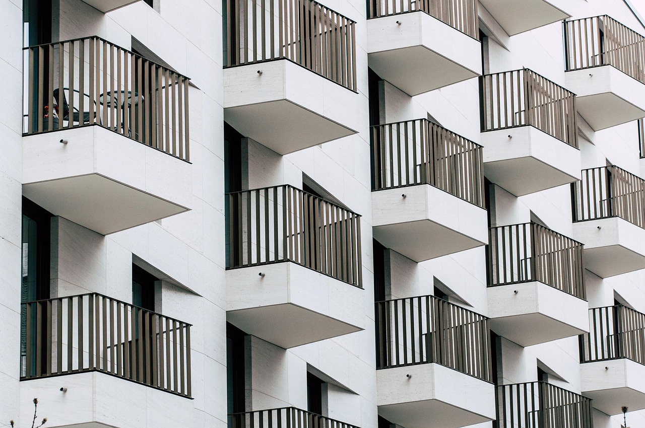Dégât des eaux dans un appartement nécessitant une expertise en assurance
