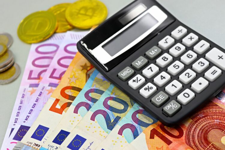 Pension alimentaire et impôts : déduction, imposition et déclaration en 2026